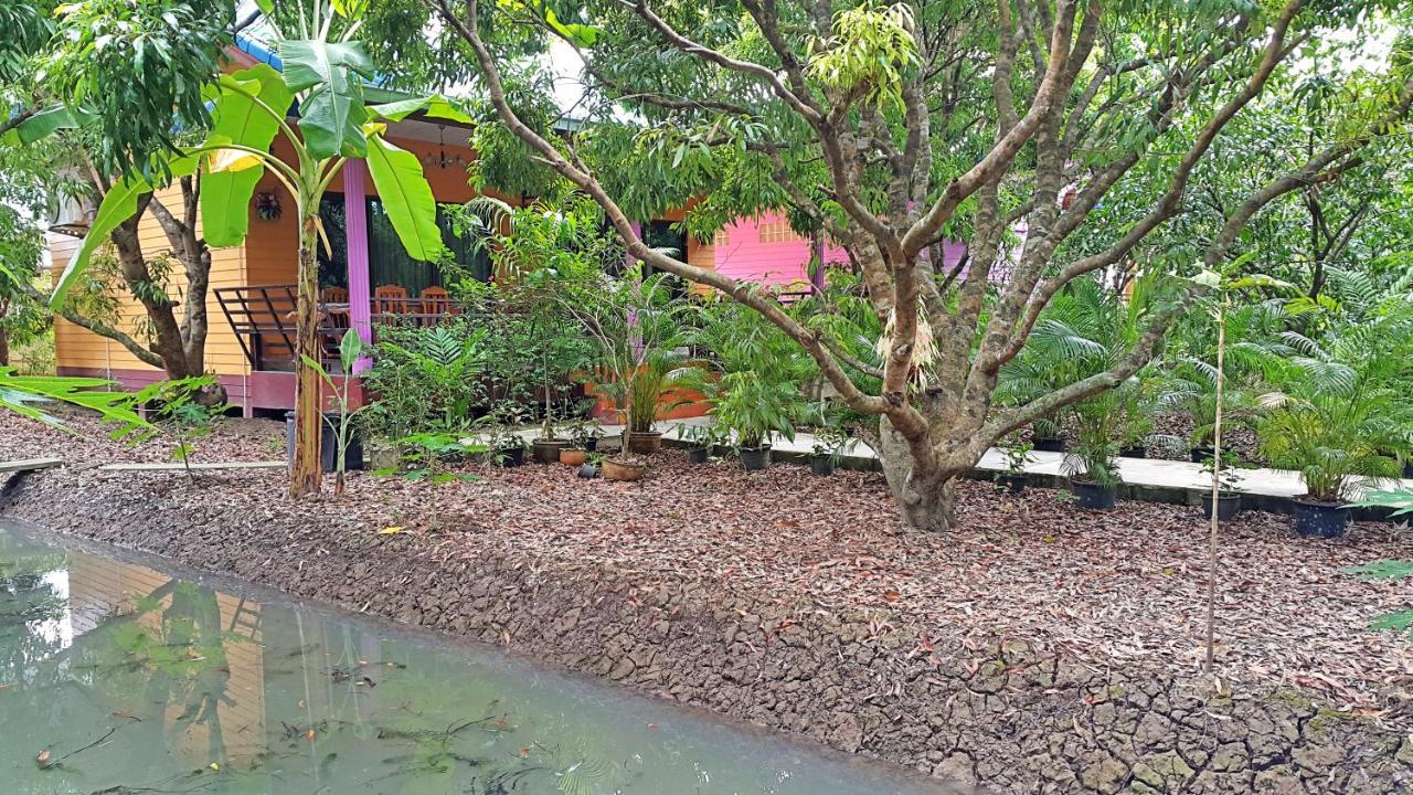 Warakorn Baansuan Amphawa Daire Dış mekan fotoğraf